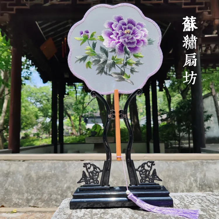 多款八瓣双面刺绣团扇古风扇子苏绣汉服旗袍舞蹈扇摆台送礼纪念品