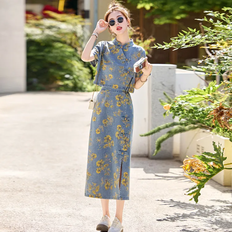 新中式国风盘扣牛仔套装裙女2025夏季新款复古印花改良旗袍两件套