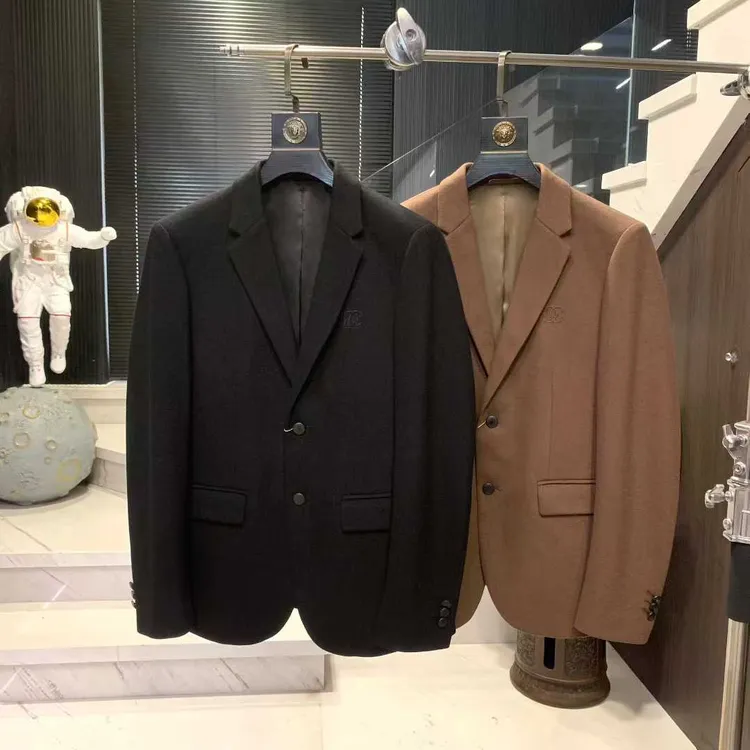 1580    新款男士高奢简约时尚商务休闲绵羊毛混纺西服
