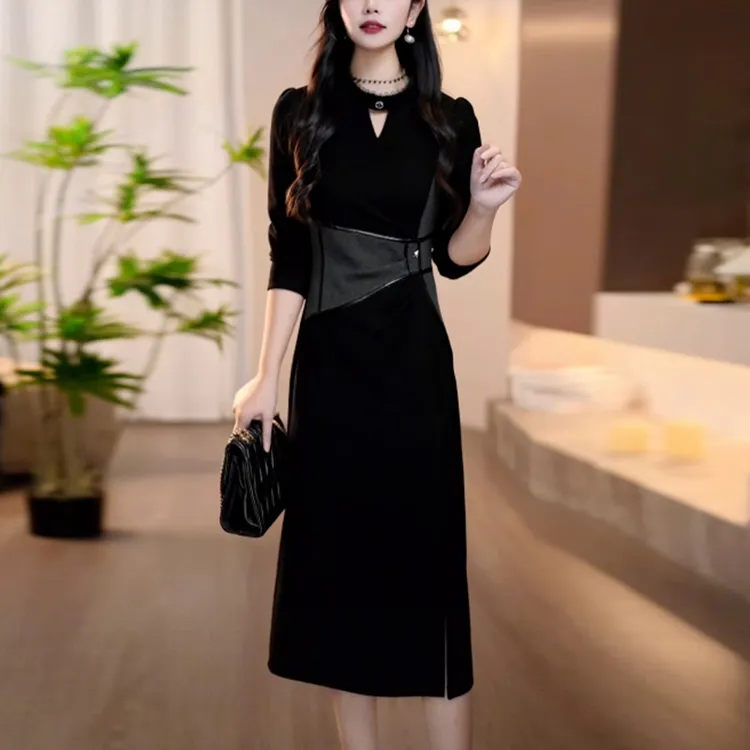 秋季轻奢高贵气质裙子女装新款2025爆款高级感轻奢洋气显瘦连衣裙