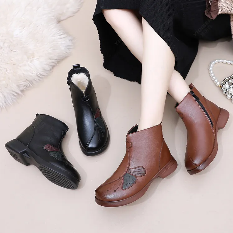 意迪森妈妈棉鞋冬季软底圆头加绒保暖女鞋防滑中老年皮面短靴皮鞋