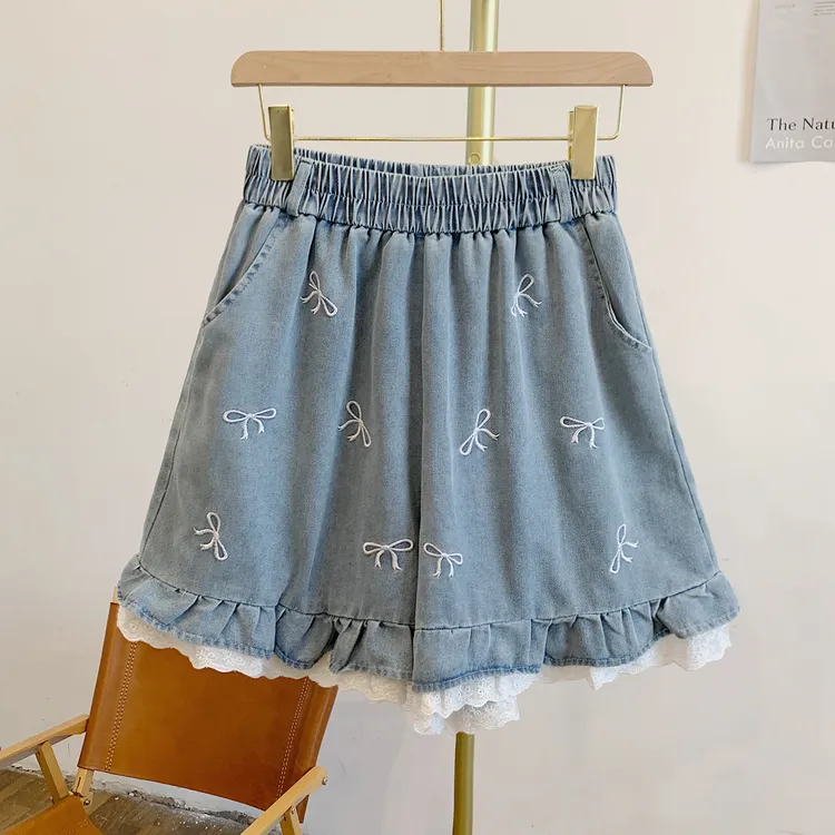 C4128刺绣蝴蝶结蕾丝边松紧腰牛仔短裤
