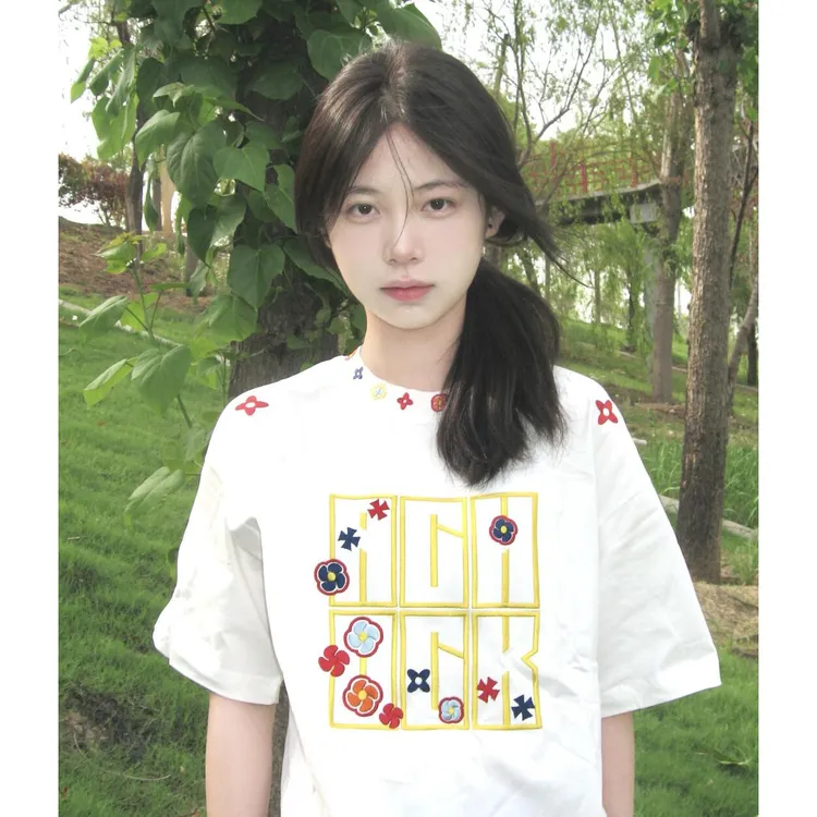 美式hiphop刺绣短袖t恤男夏季痞帅高级感上衣复古高街休闲五分袖