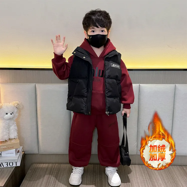 男童加绒卫衣套装秋冬新款儿童马甲运动服三件套中小童宝宝冬装潮