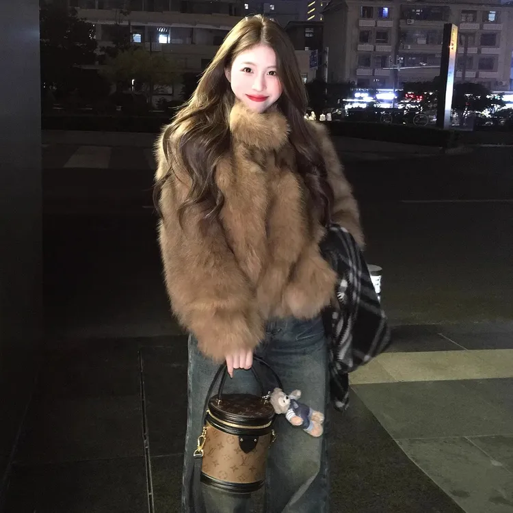 人造皮草 韩女短款皮草外套仿狐狸毛冬新款加厚时尚渐染毛绒上衣