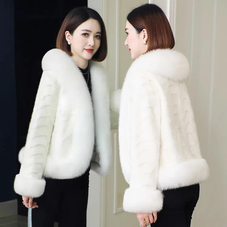 水貂毛皮草外套女狐狸毛领短款2025冬新妈妈装海宁貂皮大衣年轻款