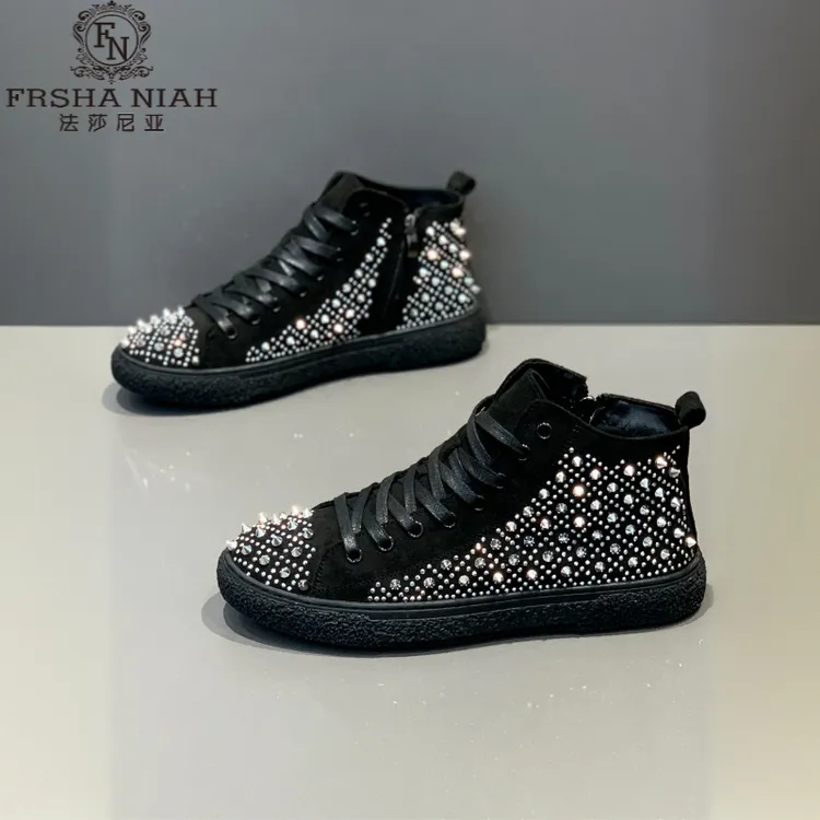 法莎尼亚高帮男鞋高温烫钻板鞋秋季新款水钻秋季男士透气高帮板鞋