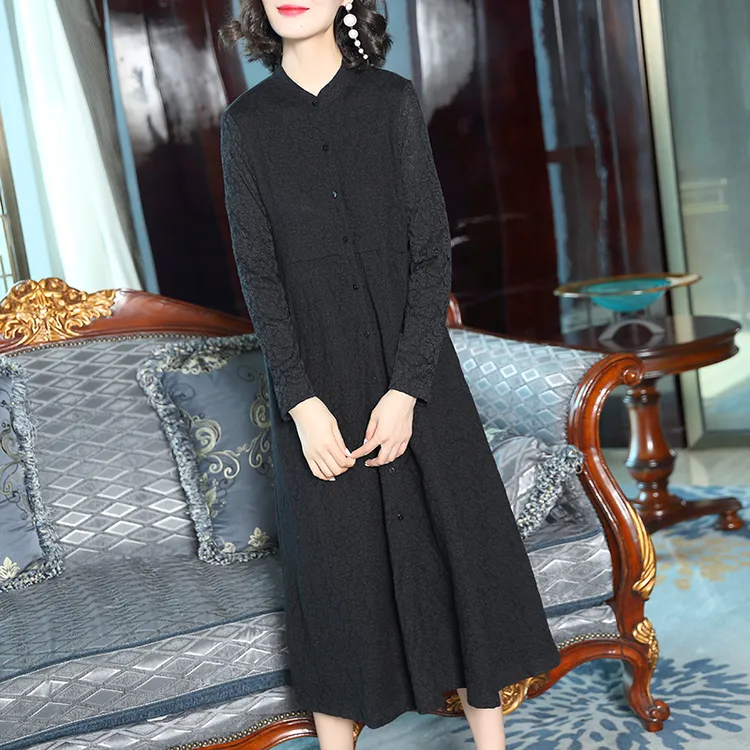 阿吉多A3775长袖V领纯色连衣裙女秋冬新款黑色复古中长款风衣外套