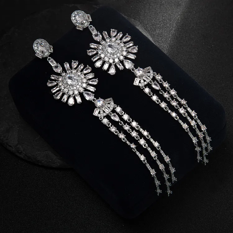 铜合金锆石耳饰 夸张花朵镶锆石流苏耳环显脸瘦耳坠宴会婚纱礼服