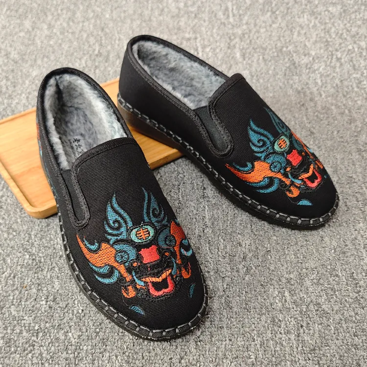 冬季加绒棉鞋老北京布鞋男复古中国风刺绣耐磨牛筋底保暖软底布鞋