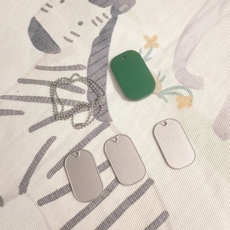 新款姓名牌识别牌钛钢金属链子身份二维码金属狗牌绿壳NFC定做