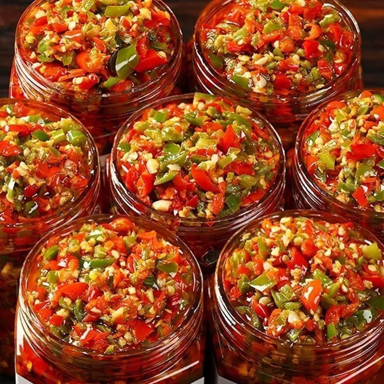 农家手工自制剁辣椒酱下饭神器无油0脂肪蒜蓉末香辣酱净含量300克