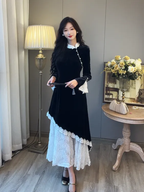 大码秋冬高级感国风新中式连衣裙胖MM遮肉显瘦蕾丝拼接假两件长裙