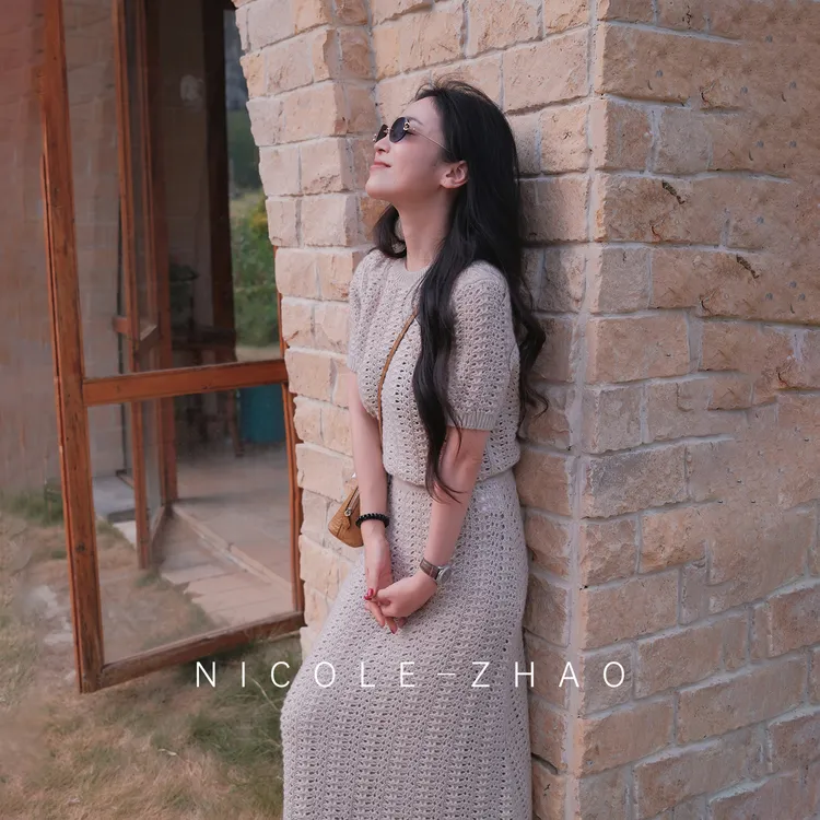 【贵姐NICOLE】设计师百搭经典时尚羊绒镂空上衣5NDT049