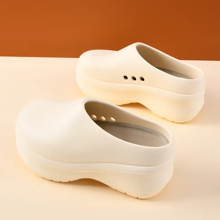 洞洞鞋女款2025新款多巴胺厚底防滑防水户外时尚透气耐磨包头拖鞋