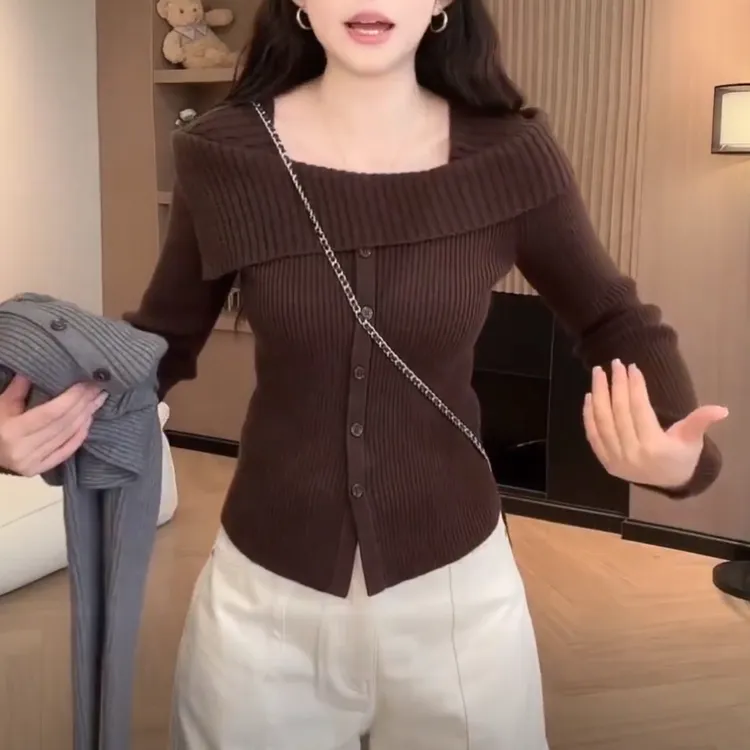 法式温柔高级感一字肩针织毛衣女2025新款秋冬百搭纯色气质上衣