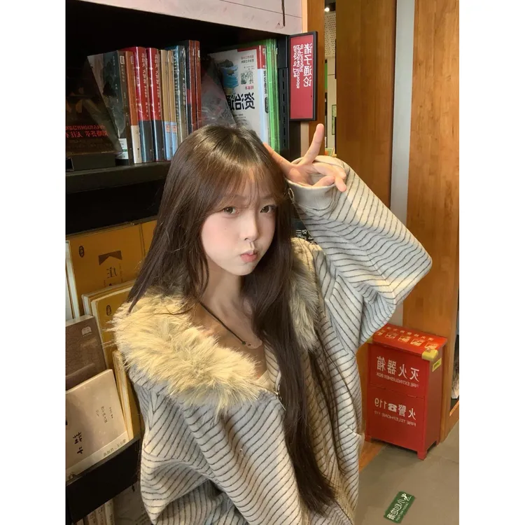 美式复古条纹毛领连帽长袖卫衣女秋季慵懒风宽松休闲百搭开衫外套