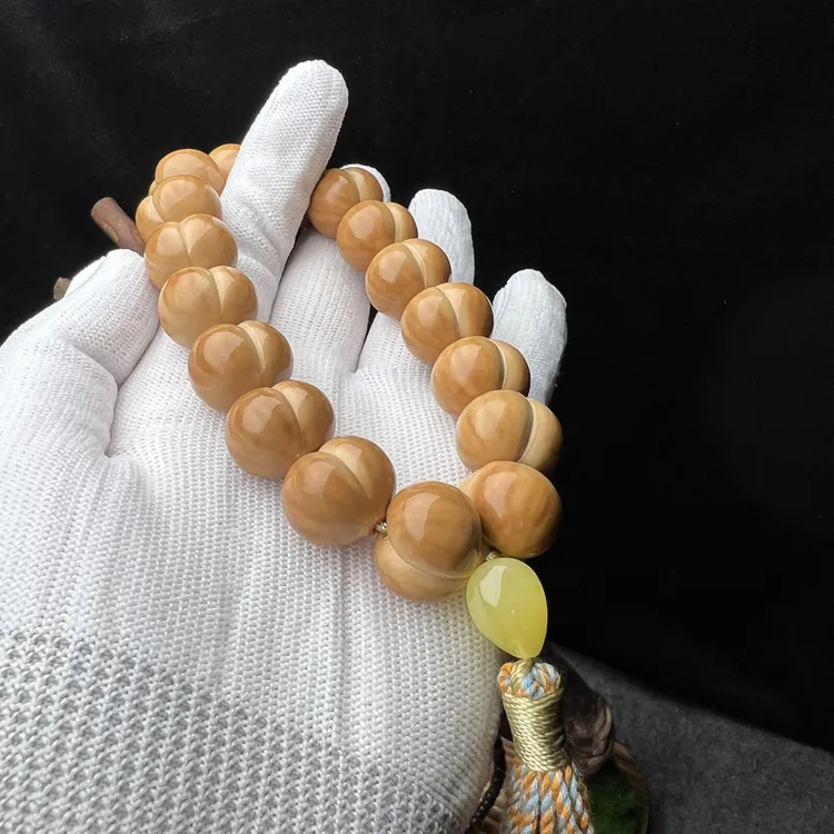 【黑桃臻品】姬宝屁桃 圆润饱满 立体纹深 聚宝盆料子 手工制作