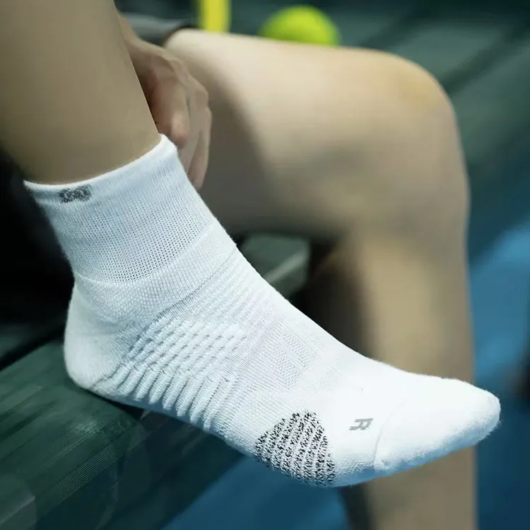 华山泉袜子运动袜羽毛球网球袜2025年新款