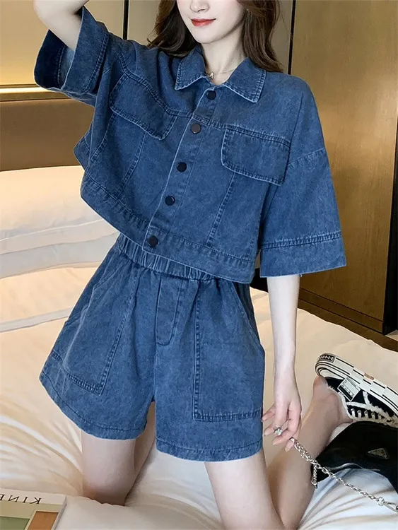 2025年夏季新款高级感炸街洋气显瘦时尚小个子牛仔短裤两件套装女