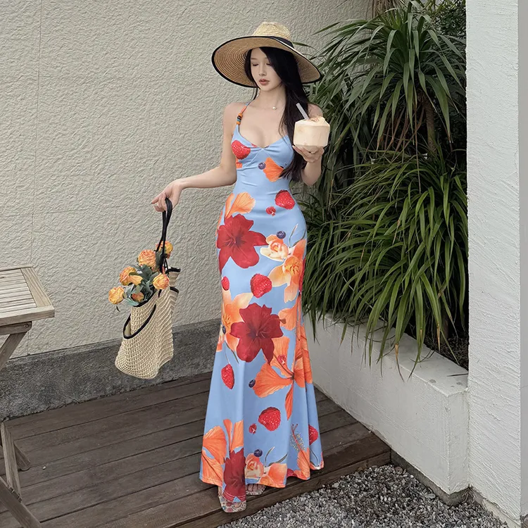 运补6-8度假风露背绑带花朵吊带连衣裙性感海边出游辣妹显瘦长裙