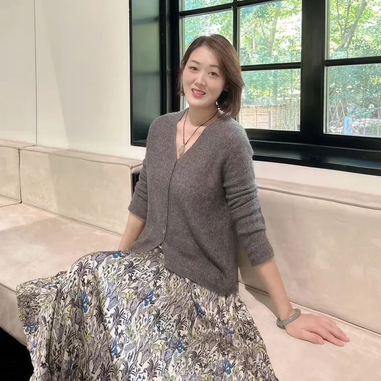 （康宝莱纱线）火桐hooton “云朵开衫”桑蚕丝羊绒V领开衫KFW2255L