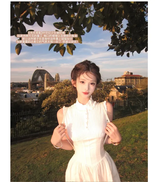 韩系温柔风时尚设计感气质修身连衣裙女2025早秋新款显瘦短裙