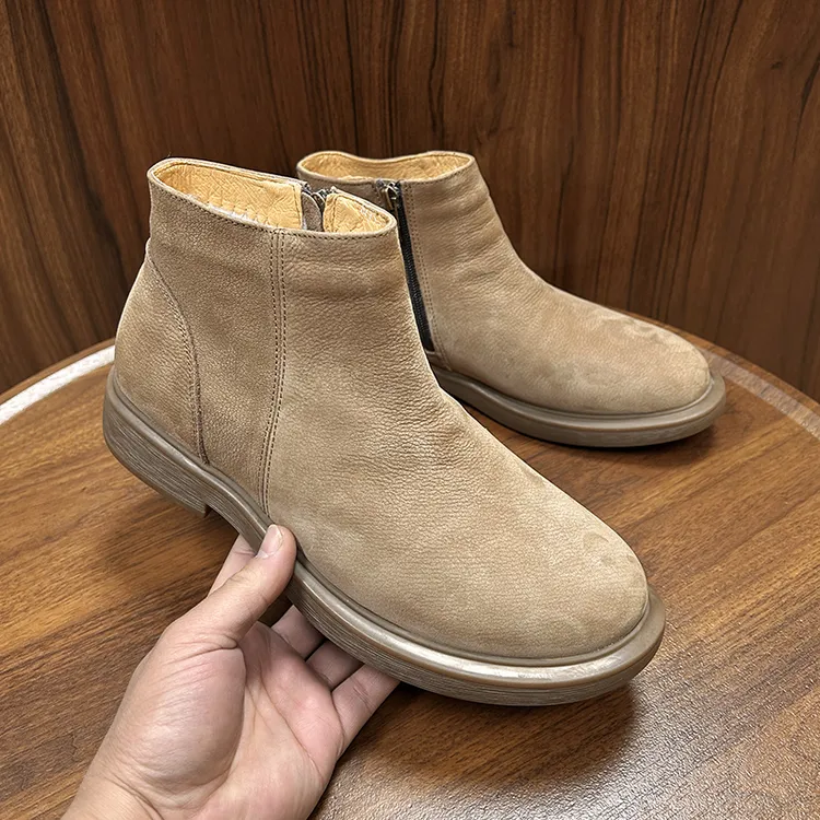 男士高帮休闲风加绒切尔西靴短靴素面圆头复古港风潮流百搭马丁靴