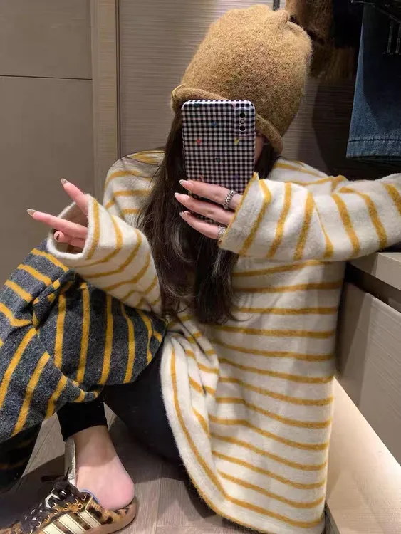 慵懒松弛感条纹大码T恤女秋冬高级感内搭打底衫入秋穿搭磨毛上衣