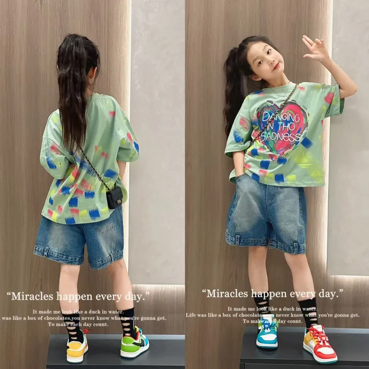 女童夏季扎染短袖T恤与牛仔短裤套装时髦洋气适合中大童