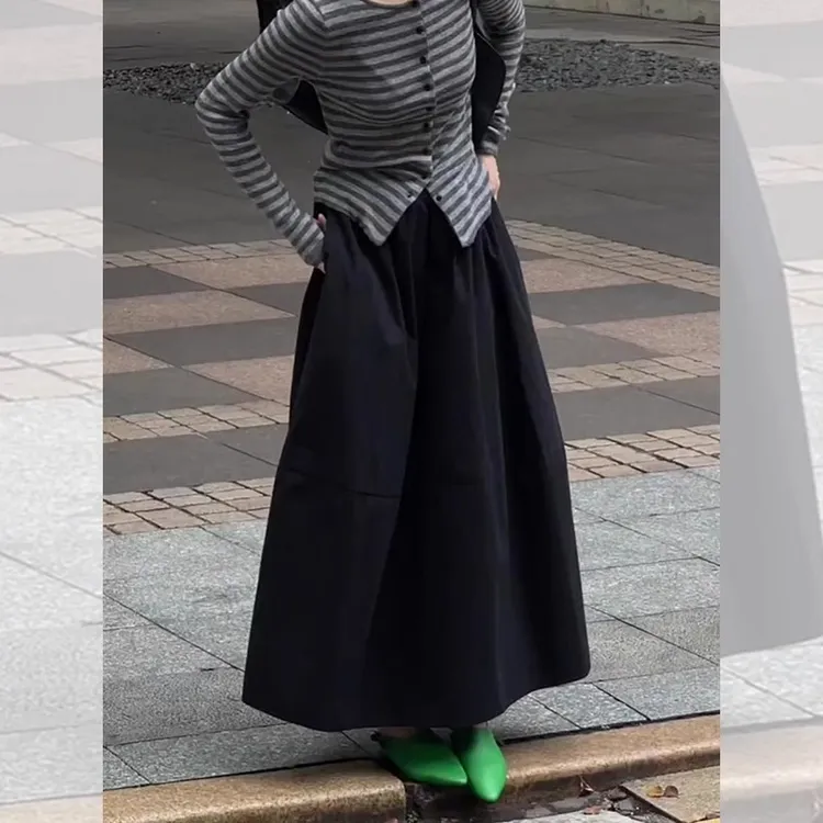 今年流行爆款黑色花苞裙女春秋新款松紧腰显瘦遮肉洋气流行半身裙