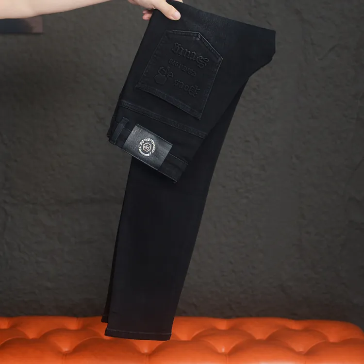 骷髅头  潮牌刺绣假破洞牛仔裤男士秋冬款弹力修身小直筒裤子男款