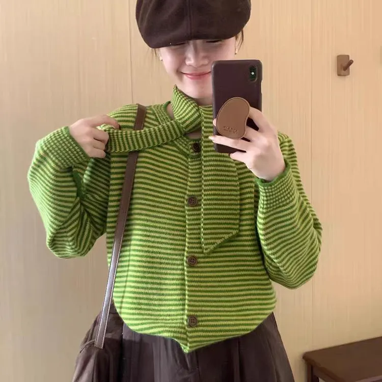 设计感围巾条纹毛衣秋季新款百搭减龄显瘦简约风针织衫上衣女H833