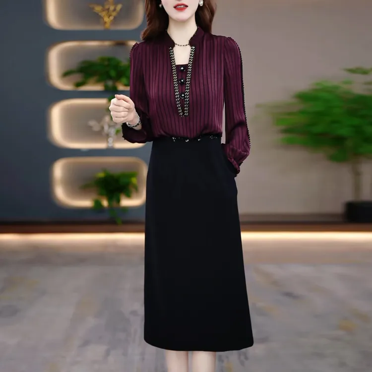红色条纹假两件连衣裙2025春秋新款女士优雅修身显瘦减龄中长裙子