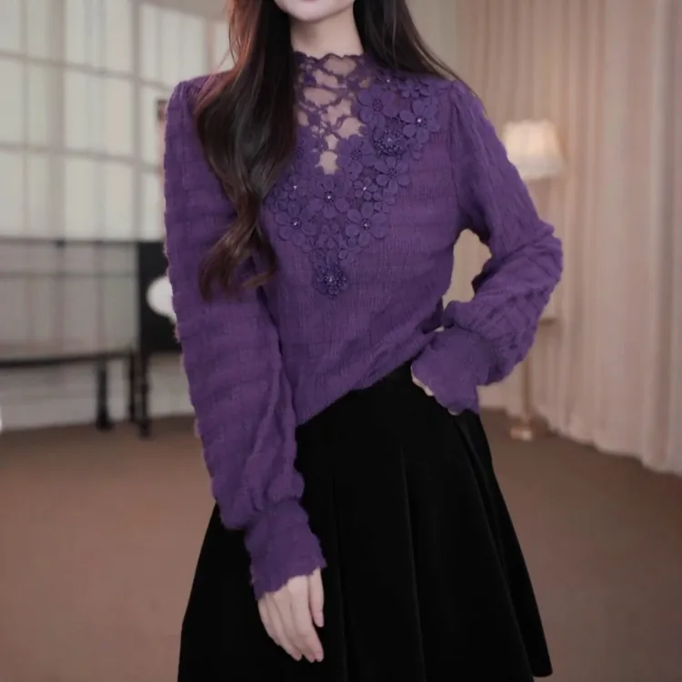 秋冬时尚显瘦休闲风设计小衫女2025新款半高领气质宽松蕾丝打底衫