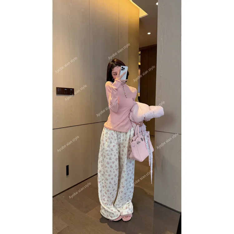 【AYOBE】小贤  甜美度爆棚碎花休闲毛绒阔腿裤冬季保暖小众潮流