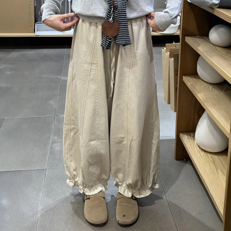 慵懒风卡其色工装花苞灯笼裤女秋季新款高腰显瘦阔腿九分休闲裤子