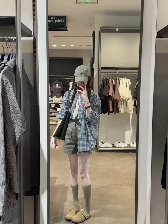 2025秋季新款美式复古蓝格子长袖衬衫通勤休闲宽松防晒薄款外套