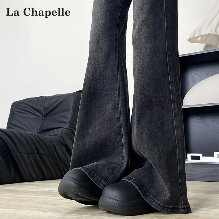 拉夏贝尔黑灰色复古微喇牛仔裤女秋冬加绒加厚高腰不贴腿喇叭裤子