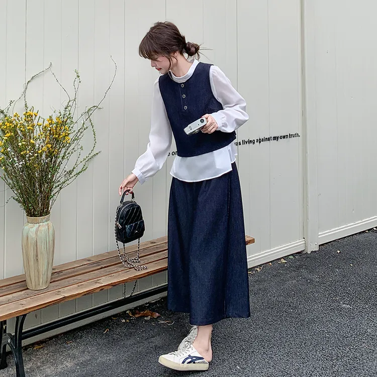 藏青色今年流行时尚套装女春季2025新款法式气质马甲阔腿裤三件套