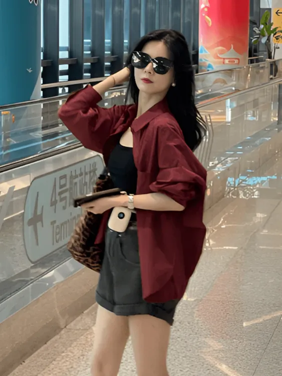 复古红色秋季长袖衬衫上衣女秋装2025新款时尚洋气宽松设计感衬衣