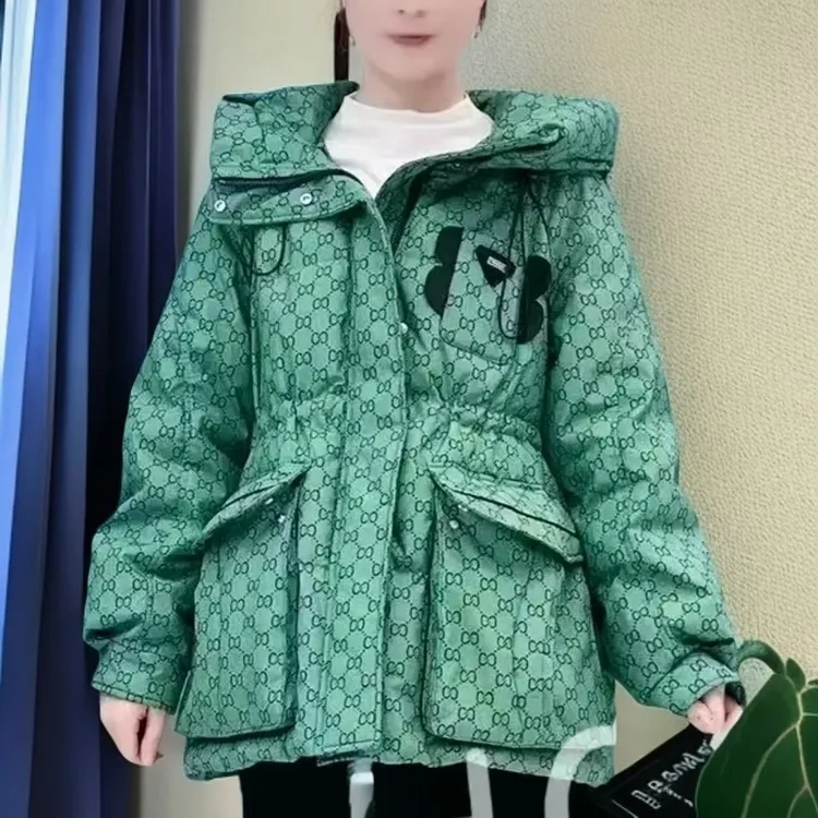 CYD139长袖连帽常规宽松保暖秋冬印花冬季羽绒服