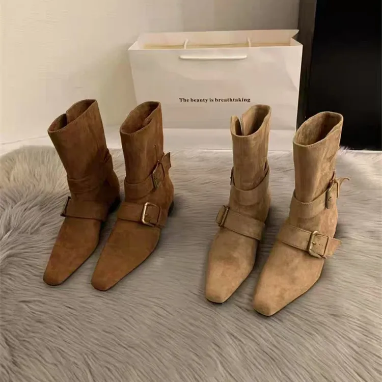 小众设计复古皮带扣时装靴女2025年新款方头西部今年中筒靴
