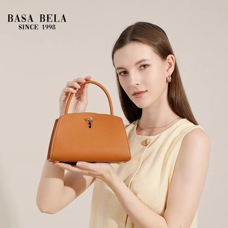 BASA BELA/芭莎貝拉锁扣云朵包单肩手提包日常可背的婚包简约风