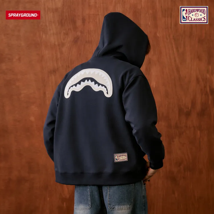 SPRAYGROUND I NBA HWC联名系列鲨鱼嘴开衫连帽卫衣HD NE233301