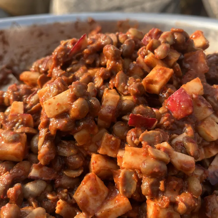 徐州特产鲜萝卜豆子草捂臭鲜盐豆子