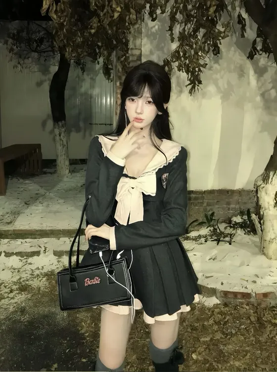 首尔女高 学院风小众设计感海军领甜美约会短裙收腰显瘦领连衣裙