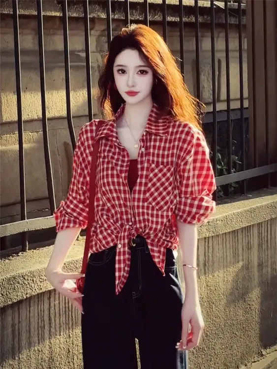 法式早秋穿搭红色格子衬衫女秋季气质减龄宽松设计感绑带小众衬衣