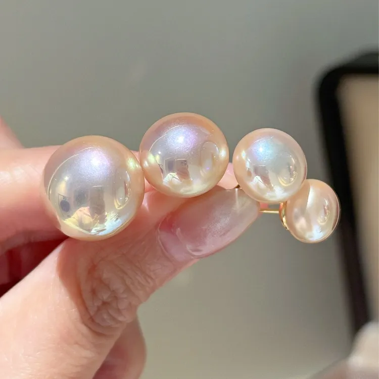 铜合金仿珍珠耳饰 扁圆强光百搭小众时尚简约高级轻奢耳钉女1142 