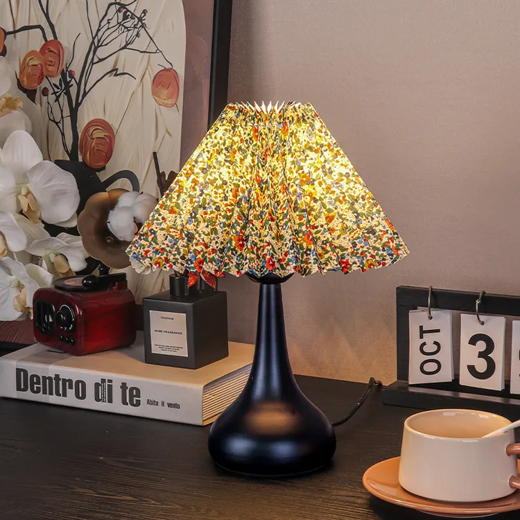 复古台灯卧室床头灯百褶中古美式装饰氛围小夜灯卧室睡眠灯夜灯